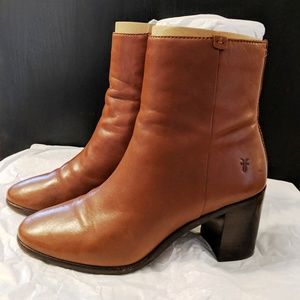 frye julia bootie black